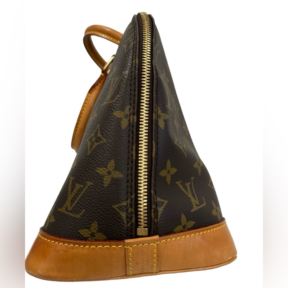 SOLD SOLD SOLD LOUIS VUITTON 
Monogram Alma PM (Pre-loved) very good condition